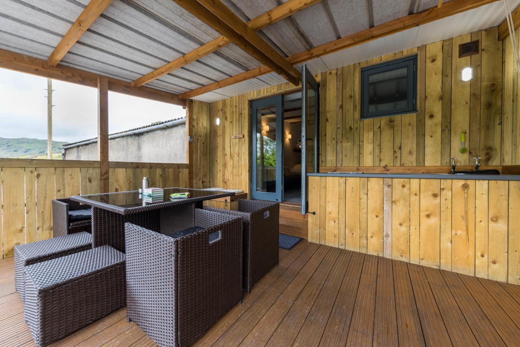 Cosy Glamping In The Eskdale Valley - Studio Lodges And Mega Pods Экстерьер фото